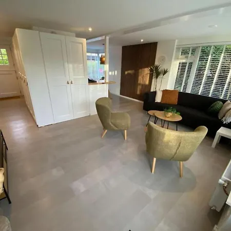 De Boet, Dicht Bij Duinen En Zee Holiday home