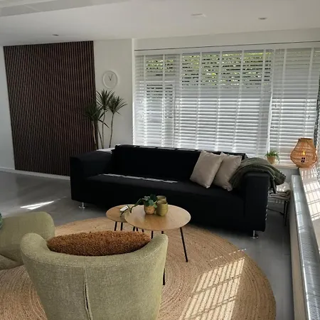 Holiday home De Boet, Dicht Bij Duinen En Zee
