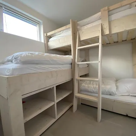 De Boet, Dicht Bij Duinen En Zee