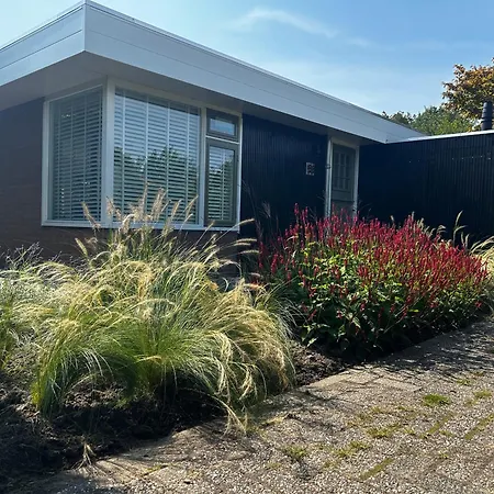 De Boet, Dicht Bij Duinen En Zee *